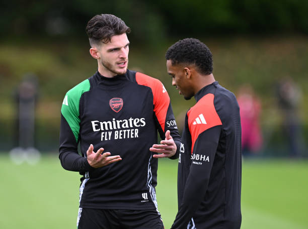 Ảnh bài viết Romano xác nhận Arsenal sắp trói chân thêm 2 trụ cột