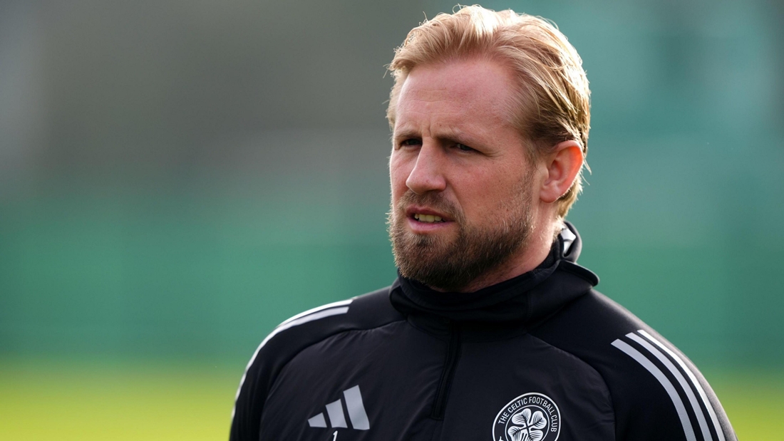 Kasper Schmeichel c&oacute; khả năng chia tay sự nghiệp quần đ&ugrave;i &aacute;o số v&igrave; chấn thương.