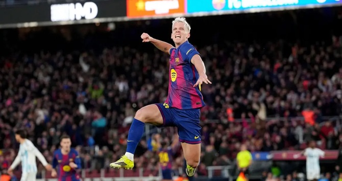 Barca được kỳ vọng sẽ thắng tr&ecirc;n s&acirc;n nh&agrave;.