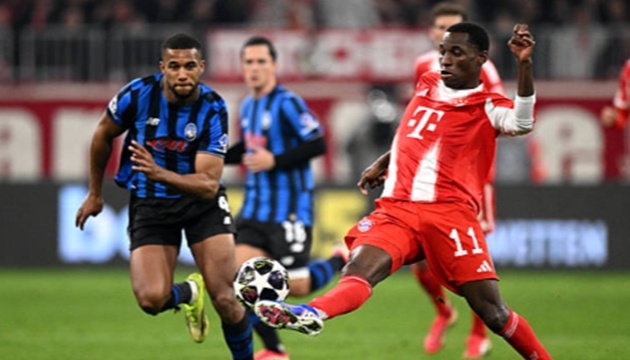 D&ugrave; rất nỗ lực, Atalanta vẫn kh&ocirc;ng đủ lực để ngăn cản thầy tr&ograve; Vincent Kompany.