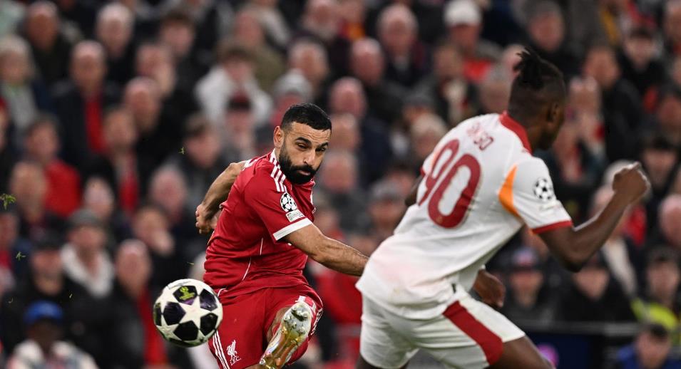 Salah đi v&agrave;o lịch sử.