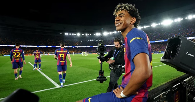 Lamine Yamal (7.6): Một đ&ecirc;m diễn đầy thăng trầm. Sao mai 18 tuổi vừa c&oacute; những đường chuyền 