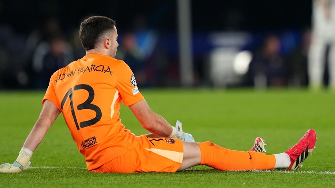 Ảnh bài viết Thắng lớn Newcastle, Barca mất thủ môn Joan Garcia