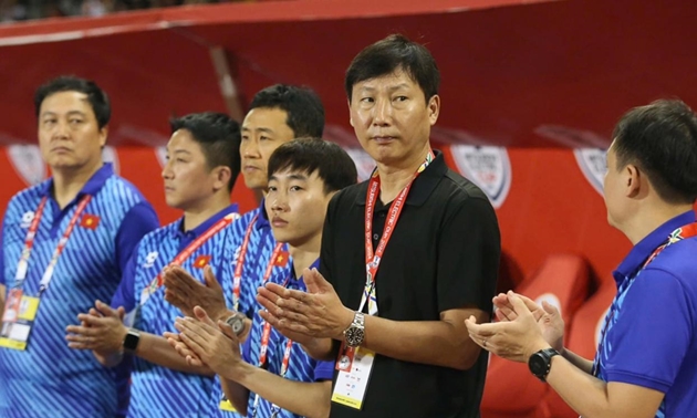 &Ocirc;ng Kim Sang-sik sẽ phải x&acirc;y dựng một Việt Nam ho&agrave;n to&agrave;n mới.