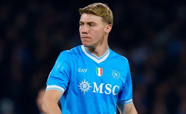 Hojlund hướng đến kỷ lục ghi b&agrave;n tốt nhất trong một m&ugrave;a giải.