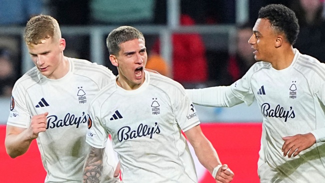 Ảnh bài viết Hạ Midtjylland ở loạt luân lưu, Nottingham vào tứ kết Europa League