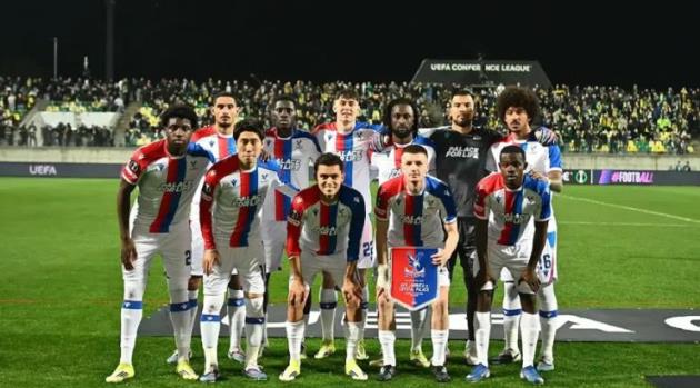 Crystal Palace tạo dấu ấn đậm n&eacute;t trong m&ugrave;a b&oacute;ng ra mắt ch&acirc;u &Acirc;u.