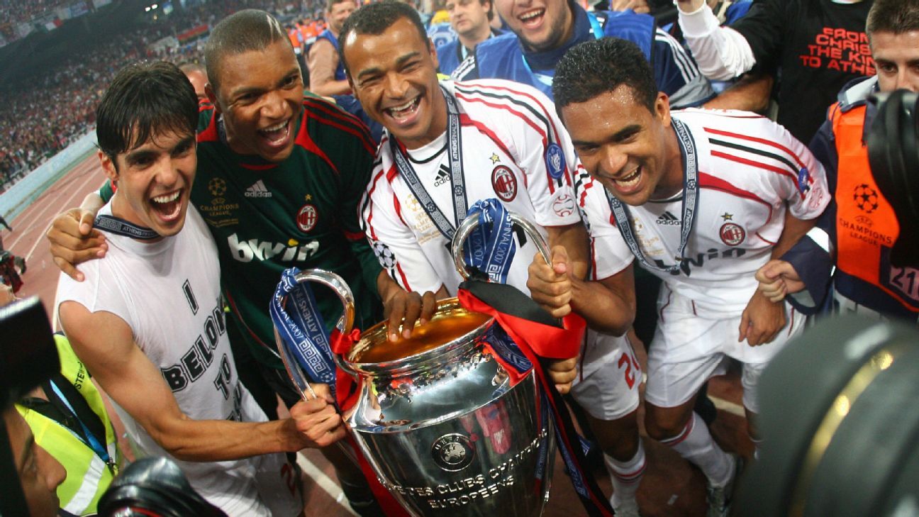 Di sản Milan sống m&atilde;i với thời gian.