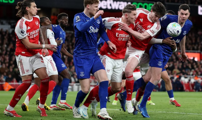 Arsenal được biết đến như một trong những đội tận dụng t&igrave;nh huống cố định tốt nhất ch&acirc;u &Acirc;u.