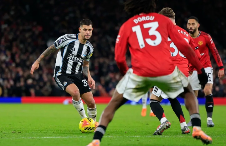 Ảnh bài viết Romano làm rõ sự thật vụ Man Utd mua Bruno Guimaraes