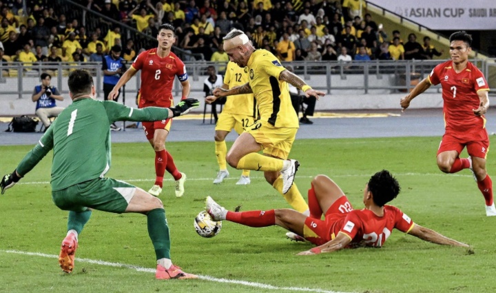 Việt Nam sẽ chạm tr&aacute;n với Bangladesh để l&agrave;m ''n&oacute;ng m&aacute;y'' chuẩn bị cho cuộc đối đầu Malaysia.