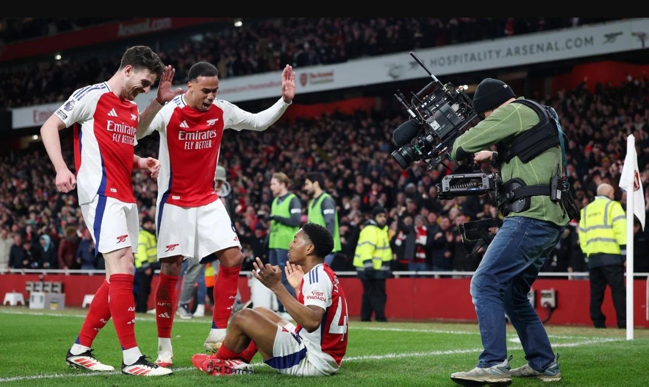 Chiến thắng 5-1 vang dội của Arsenal trước Man City.