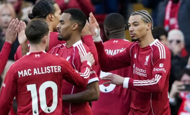 Soi trận Brighton vs Liverpool: The Kop quyết thắng để bám đuổi Top 4