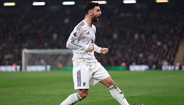 Ảnh bài viết Chấm điểm Man United: Bruno Fernandes rực sáng; 2 mặt trái ngược của Harry Maguire