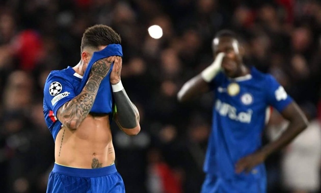 Chelsea đang trải qua cơn khủng hoảng sau 3 thất bại li&ecirc;n tiếp.