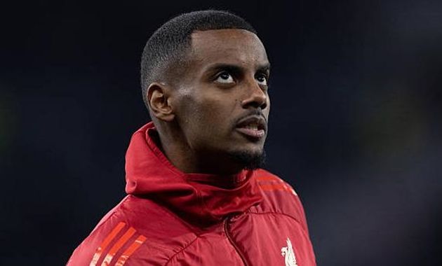 Alexander Isak c&oacute; thể t&aacute;i xuất ở trận đấu với PSG.