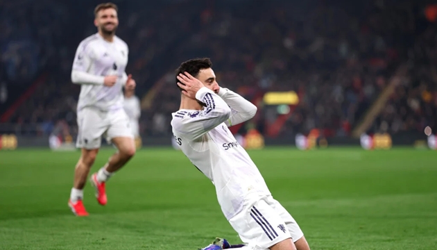 Bruno Fernandes vẫn đang là "hơi thở" của Man United.