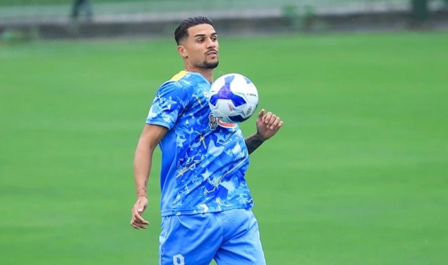 Ảnh bài viết Hoàng Hên tập sung mãn, quyết cùng tuyển Việt Nam hạ Malaysia