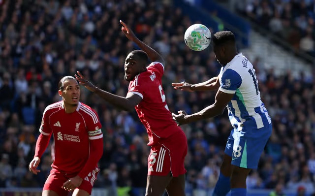 Phong độ của Liverpool ở giải quốc nội rất đ&aacute;ng lo ngại.