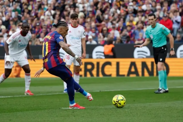 Ảnh bài viết Cuộc dịch chuyển quyền lực trên chấm 11 mét tại Barca