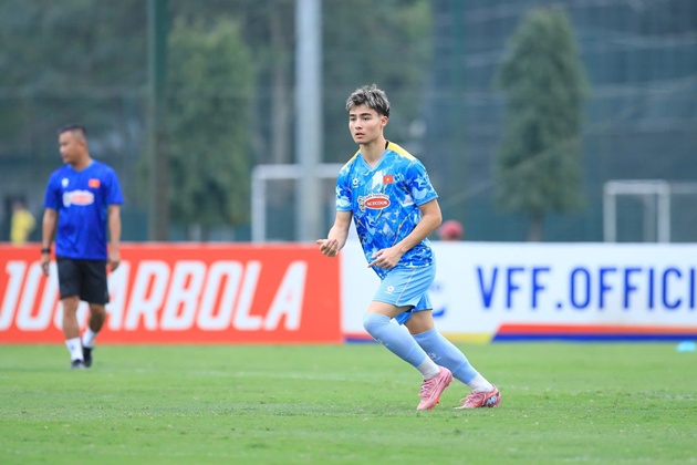 Ảnh bài viết Sao Việt kiều ghi 5 bàn trong 50 phút chưa muốn về V-League