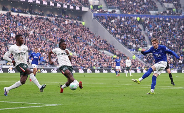 Ng&ocirc;i sao 25 tuổi chứng minh v&igrave; sao anh xứng đ&aacute;ng l&ecirc;n ĐTQG.