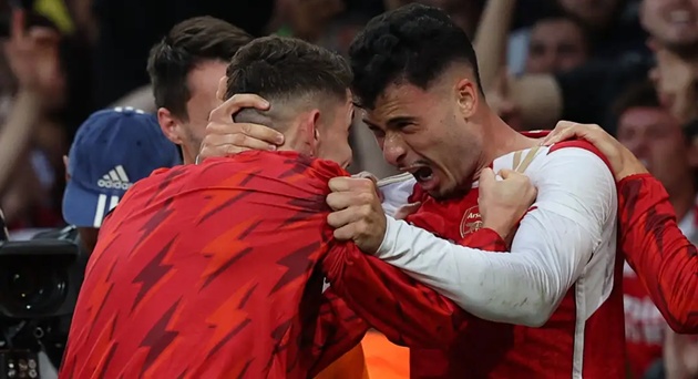 Đ&atilde; đến l&uacute;c Ph&aacute;o thủ thể hiện bản lĩnh.