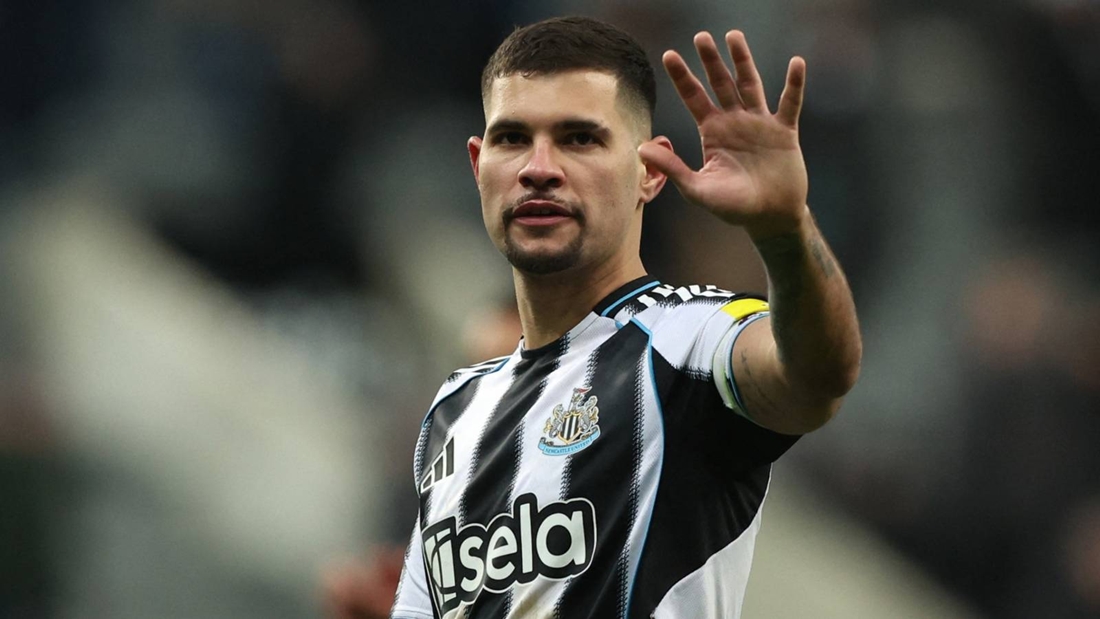 Bruno Guimaraes được cho l&agrave; lọt tầm ngắm Man Utd.