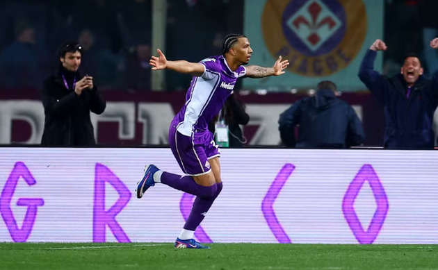 Đội chủ nh&agrave; xuất sắc giữ lại 1 điểm.