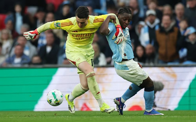 Jeremy Doku (8): Trải qua một hiệp một khá bế tắc nhưng đã lột xác với màn trình diễn chói sáng trong hiệp hai.