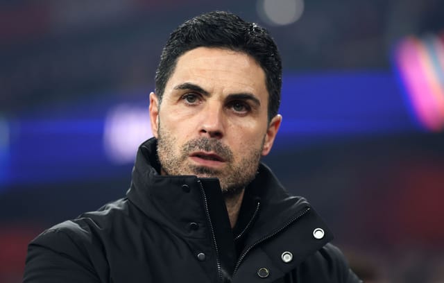 Arteta bị chỉ tr&iacute;ch v&igrave; quyết định d&ugrave;ng Kepa.