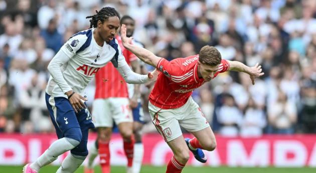 Anderson lại có thêm màn trình diễn ấn tượng.