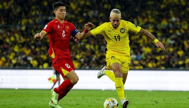 Ảnh bài viết Báo giới xôn xao khi Việt Nam bỏ xa Malaysia trên BXH FIFA