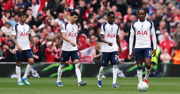 Cần ph&eacute;p m&agrave;u để Spurs trụ hạng th&agrave;nh c&ocirc;ng