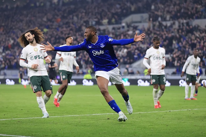 Ảnh bài viết Màn vùi dập Chelsea giúp Beto nhận Cầu thủ xuất sắc nhất tuần