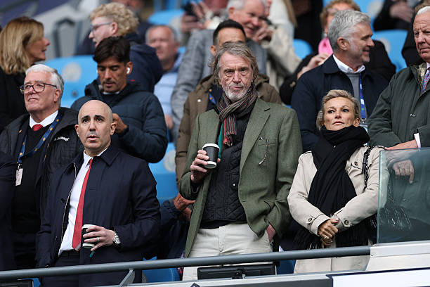 Sir Jim và các cộng sự đang nỗ lực thay đổi cách chuyển nhượng của Man Utd.