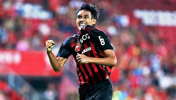 Visay Phaphouvanin l&agrave; Vua ph&aacute; lưới mọi thời đại của ĐT L&agrave;o.