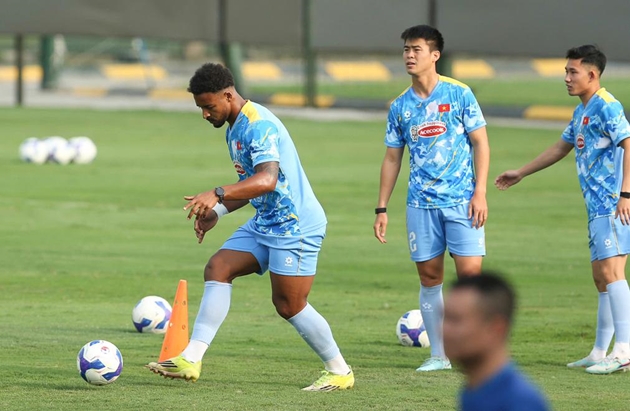 Ảnh bài viết Xuân Son bình phục chấn thương trước trận gặp Bangladesh