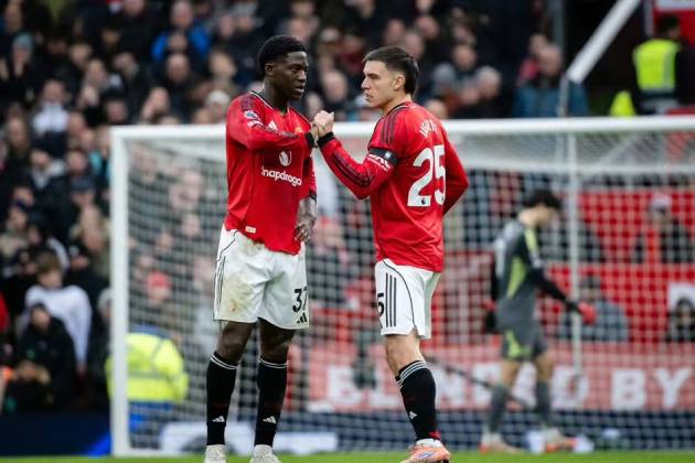 Ugarte kh&ocirc;ng c&ograve;n cơ hội để chứng minh tại Old Trafford.