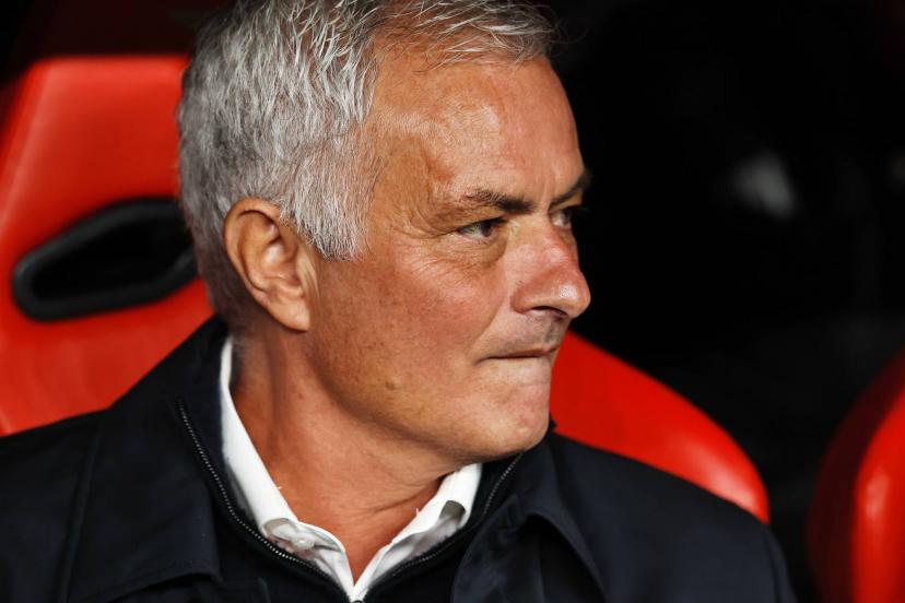 Mourinho thay đổi cách nhìn về phòng ngự.