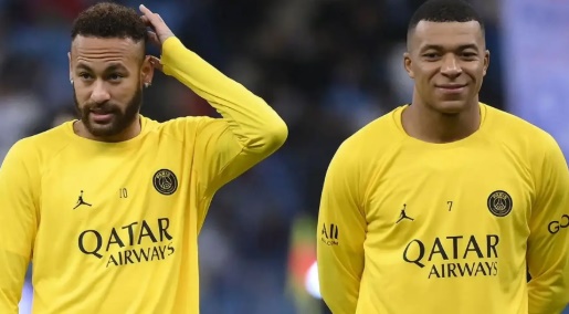 Mbappe v&agrave; Neymar từng l&agrave; những người đồng đội tại PSG.