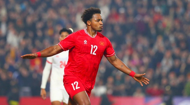 Xu&acirc;n Son vẫn l&agrave; ch&acirc;n săn b&agrave;n h&agrave;ng đầu của đội tuyển.