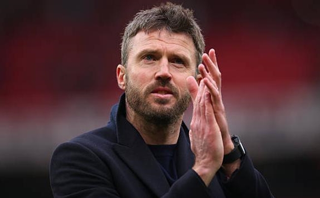 Michael Carrick n&ecirc;n đổi sơ đồ của Manchester United?