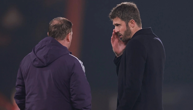 Carrick nỗ lực làm tốt nhất vai trò HLV trưởng tạm quyền của Quỷ đỏ.