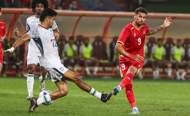 Ho&agrave;ng H&ecirc;n g&acirc;y ấn tượng trước Banglaesh