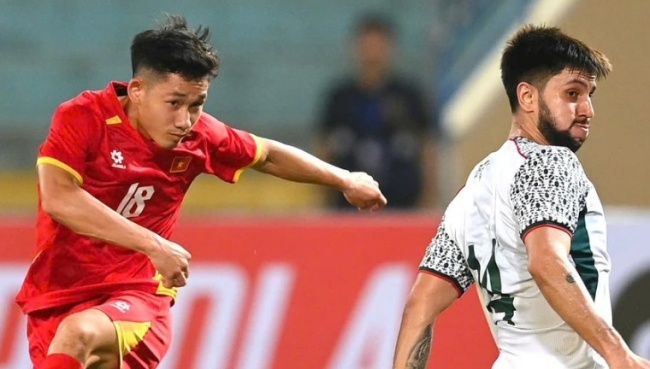 Ảnh bài viết Báo Indonesia ca ngợi tuyển Việt Nam và Đoàn Văn Hậu