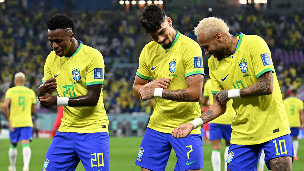 Ảnh bài viết Nụ cười của Vinicius và khoảng trống trong tâm hồn người Brazil