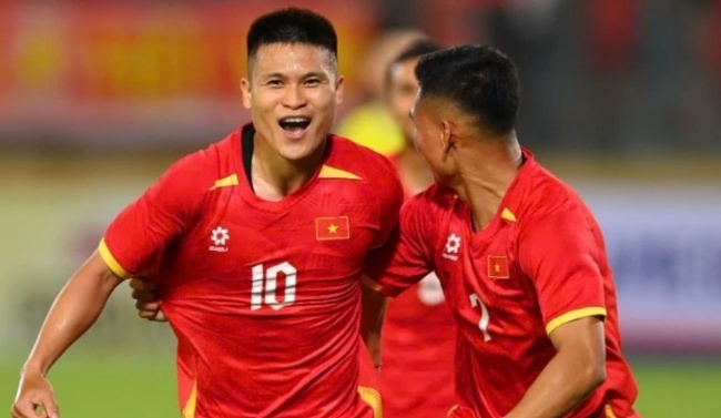 Ảnh bài viết Tuyển Việt Nam vẫn lộ lỗ hổng sau trận thắng đậm Bangladesh