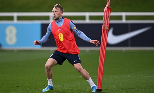 Bowen phải nỗ lực gi&agrave;nh v&eacute; dự World Cup