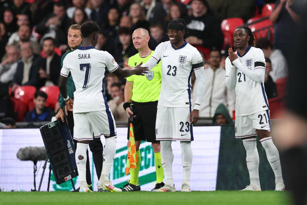 Madueke c&oacute; cơ hội g&acirc;y ấn tượng trong l&uacute;c Saka được nghỉ ngơi. 